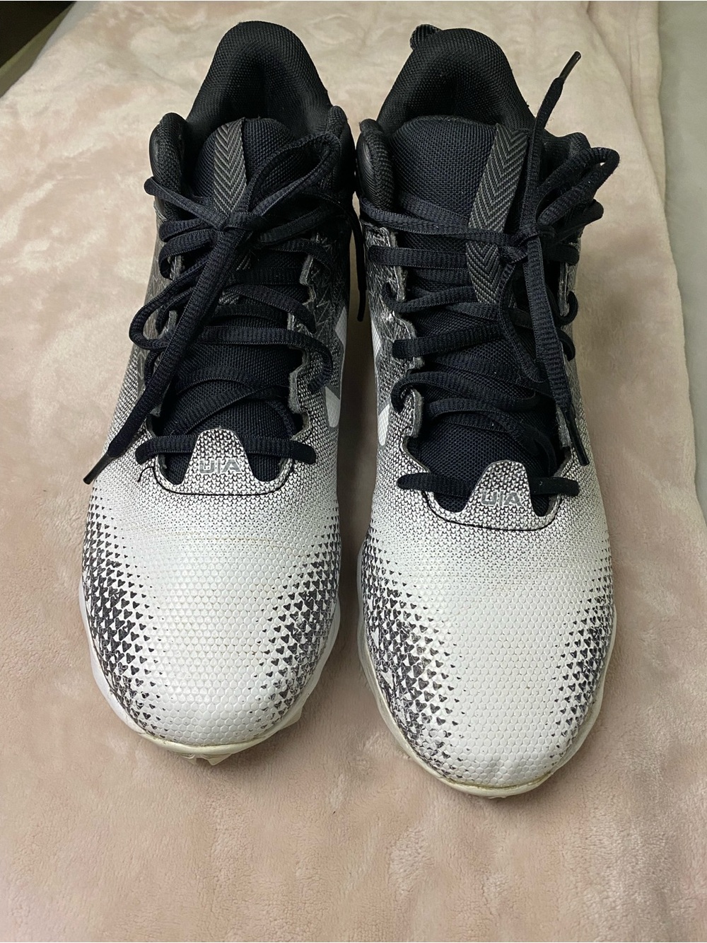 Under Armour Football Cleats  Shoes Men's 8.5